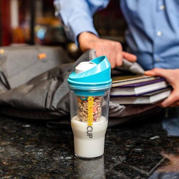 CRUNCHCUP A Portable Plastic Cereal Cup
