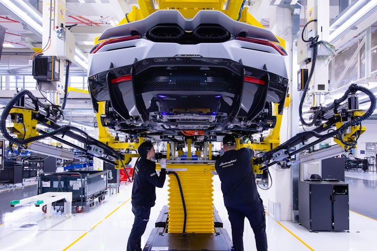 Lamborghini's manufacturing of Revuelto hybrid supercar