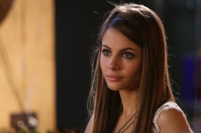 Willa Holland as Kaitlin Cooper on 'The OC', the character for Aries zodiac signs. 
