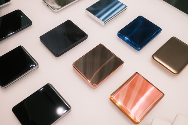 A look at some finishes and colors that Samsung considered for the Galaxy Z Flip 5.