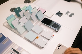 Samsung’s CMF team (color, materials, finishes) goes through a ton of colors before deciding which s...