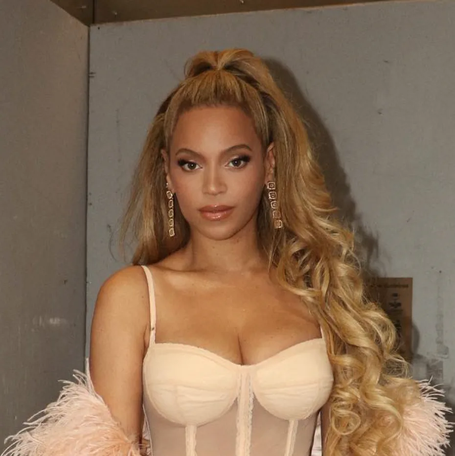 Beyoncé Looked Like An IRL Barbie In A See-Through Bustier Dress