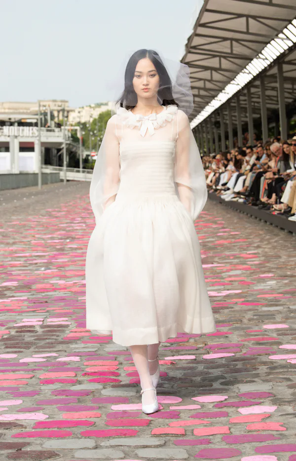 The Fall/Winter 2023 Haute Couture Trends Are More Inspiring Than Ever The Fall/Winter 2023 Haute Couture Trends Are More Inspiring Than Ever