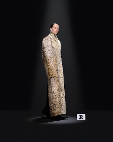 Couturier as Collector: Paris Exhibition Shows Cristóbal BALENCIAGA's  Period Costume Collection