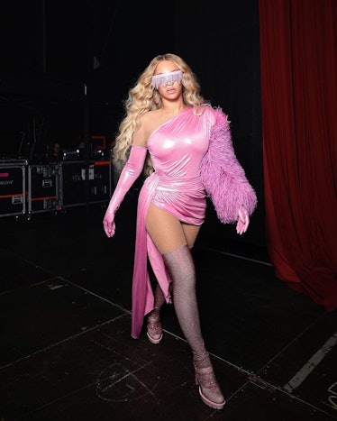 Beyoncé Shines in Red Telfar Bodysuit at 'Renaissance World Tour' – WWD