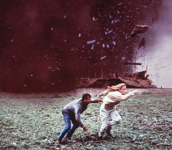 بعد 27 عامًا ، أصر مدير فيلم إثارة عن الكوارث على أنه “لا يمكن تجديده”