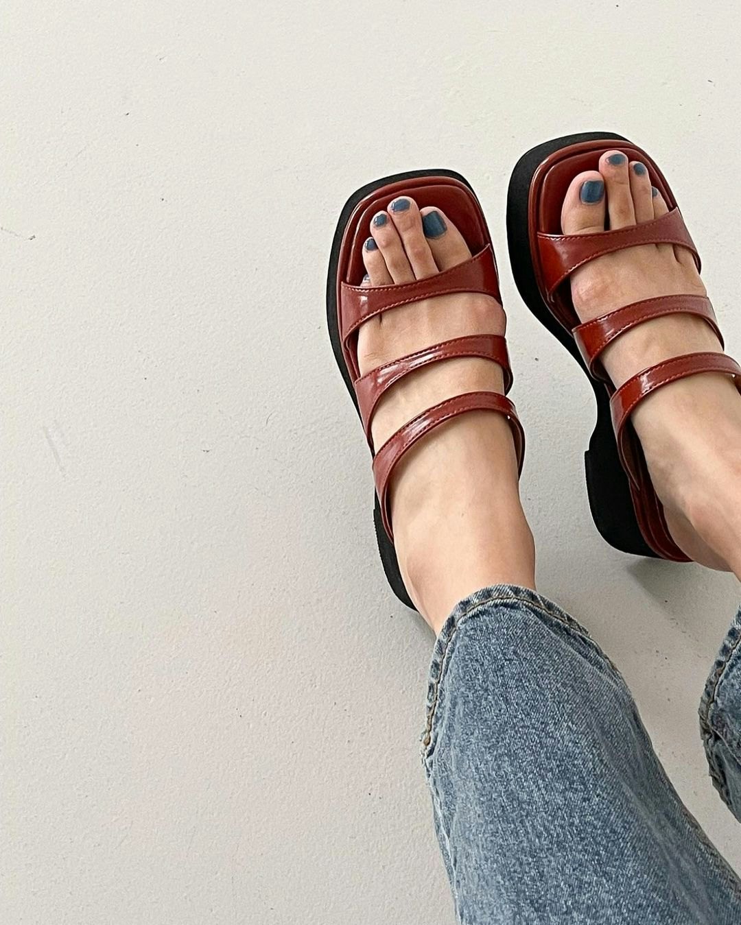 The 15 Trendiest Summer 2023 Pedicure Colors For Sandal Season