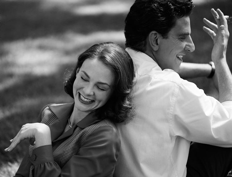 Carey Mulligan as Felicia Montealegre and Bradley Cooper as Leonard Bernstein (Director/Writer) in M...