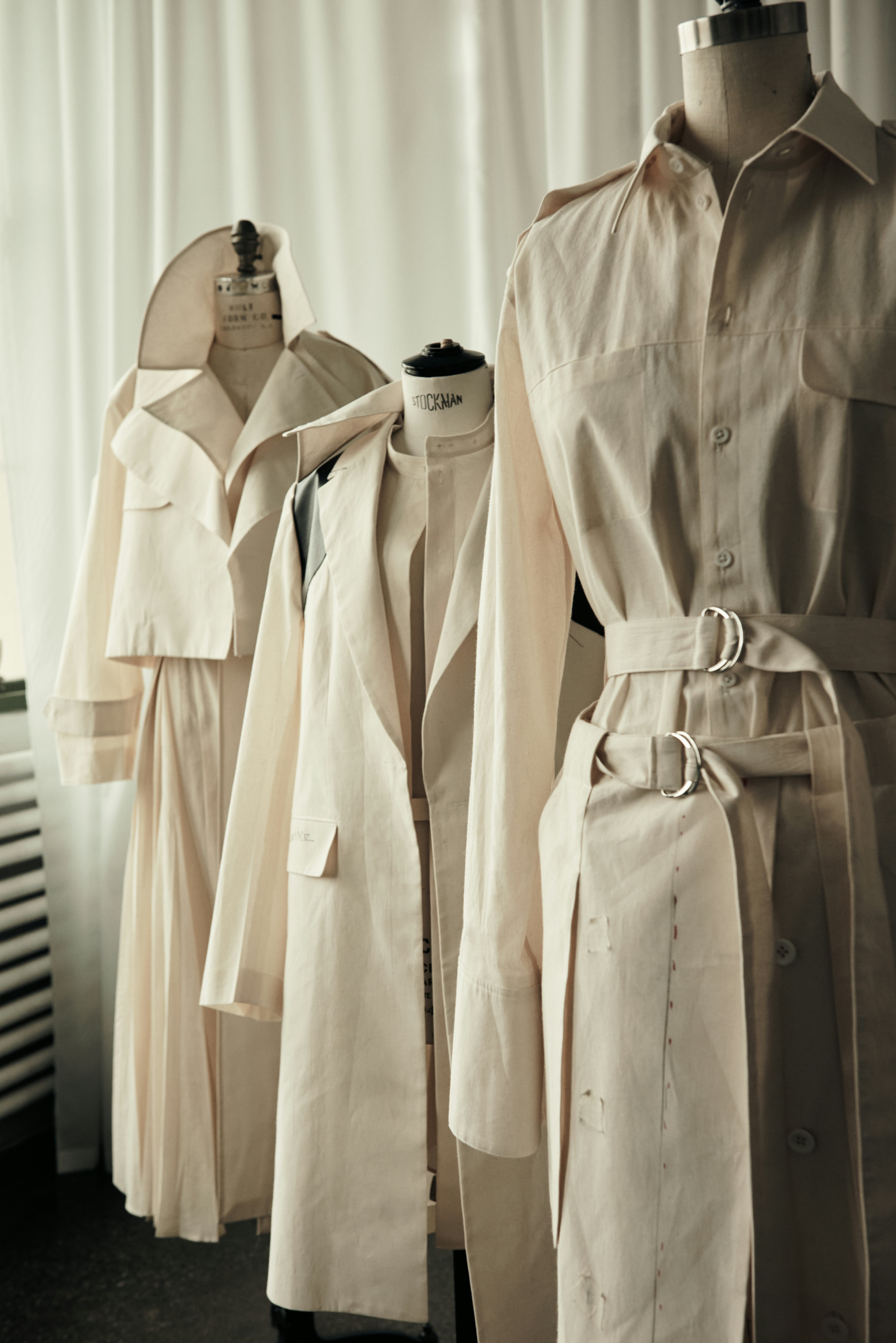 【Peter Do】Trench Blouse White 38 The Peter Do & Banana Republic Collabo Zeroes In On Timeless Pieces