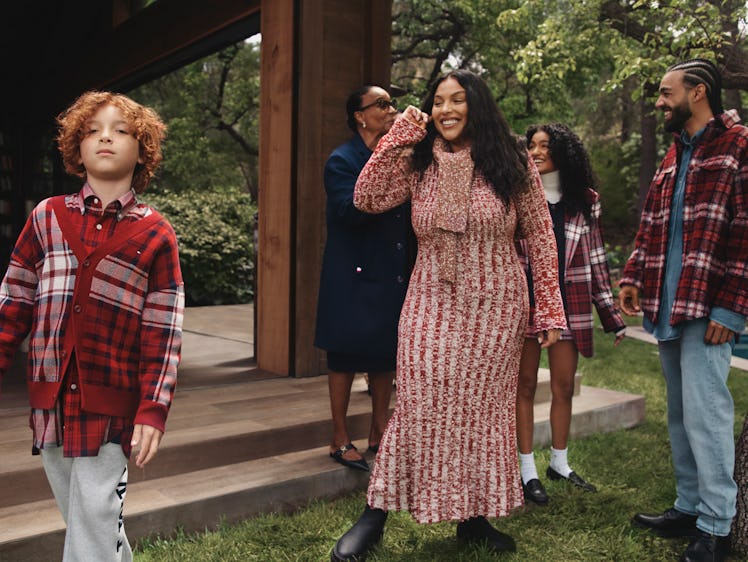fall 2023 campaigns tommy hilfiger