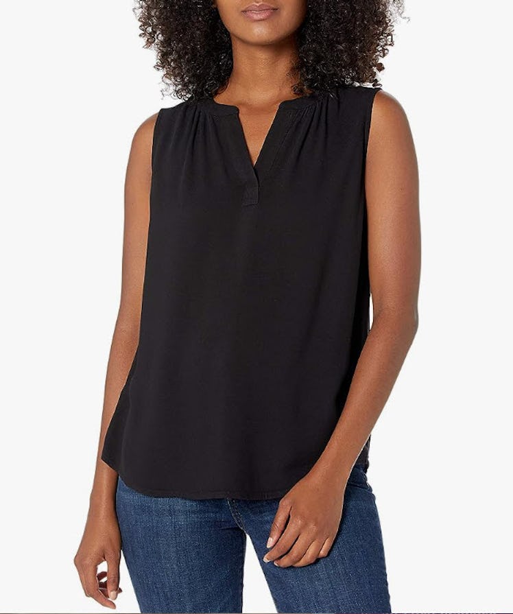 Amazon Essentials Sleeveless Woven Shirt