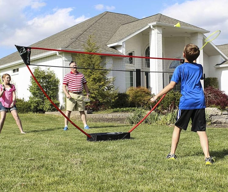 Zume Games Portable Badminton Set with Freestanding Base