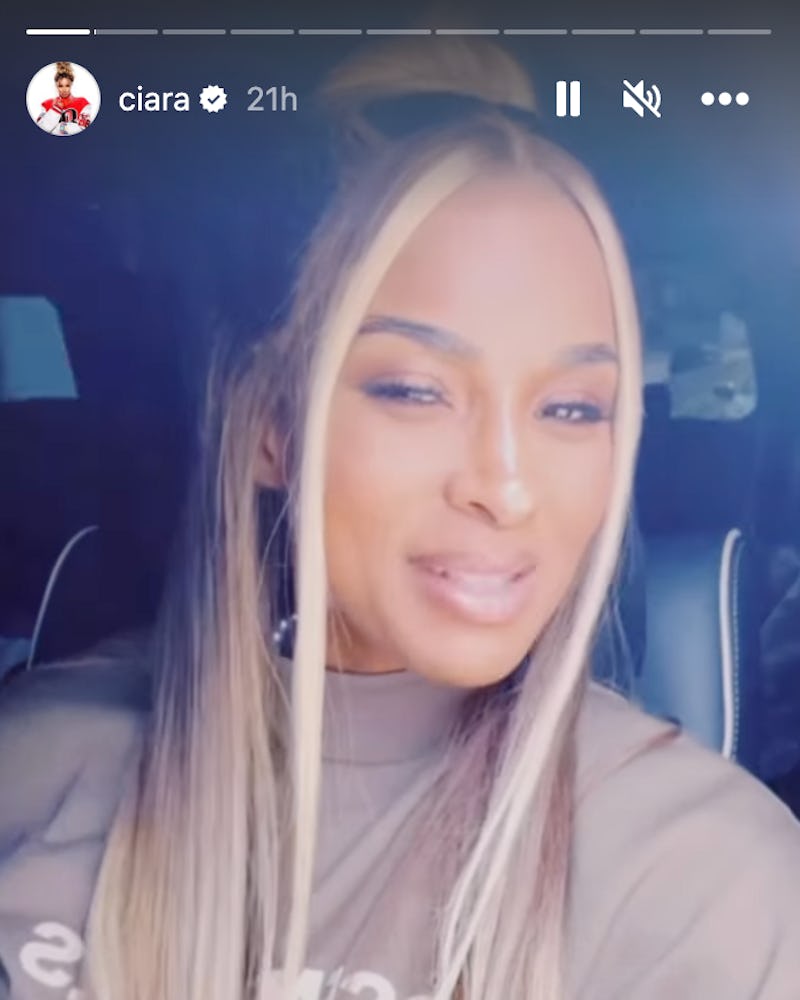 Ciara face framing highlights
