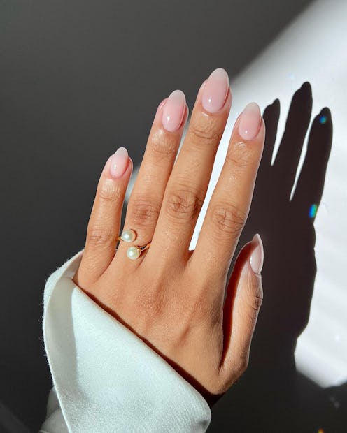 quiet luxury nail colors for fall