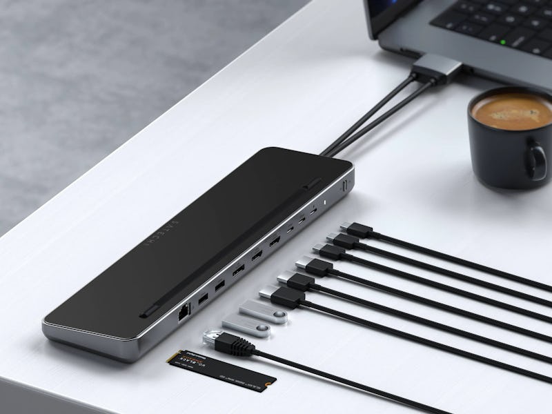 Satechi Dual Dock Stand