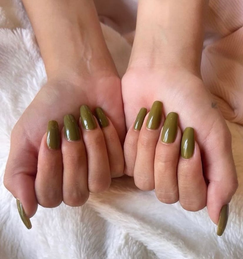 Selena Gomez olive green nail color