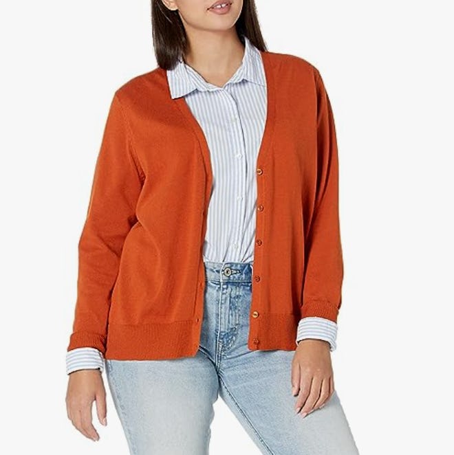 Amazon Essentials Lightweight Vee Cardigan Sweater
