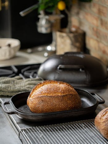 Challenger Bread Pan
