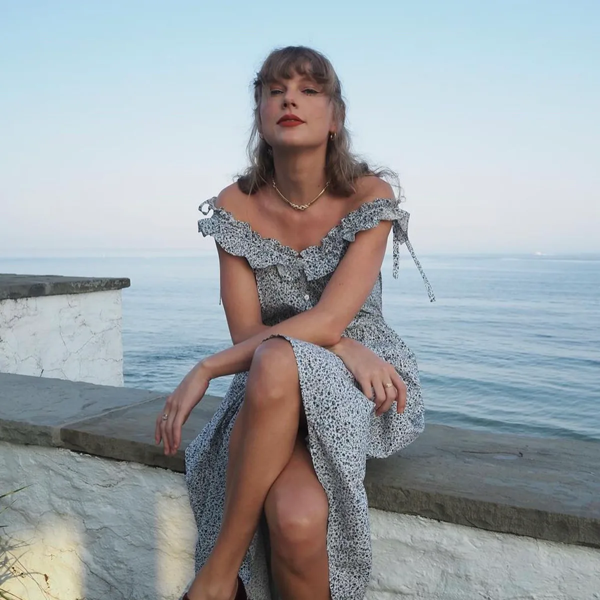 taylor swift gold lace wedding guest dress Trying To Upstage The Bride": Taylor Swift's Look For Friend's Wedding Scrutinized By Fans