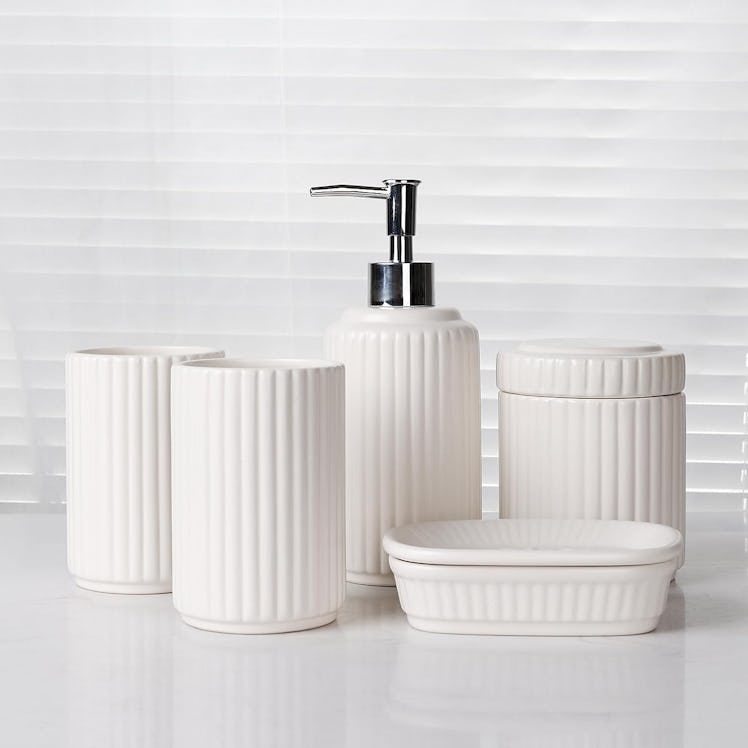 ANTIS'S HOME White Bathroom Accessory Set (5 Pieces)