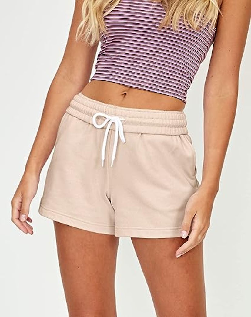 AUTOMET Elastic High Waist Shorts