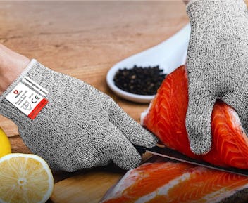 NOCRY Cut Resistant Gloves