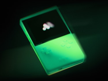 The Analogue Pocket “Glow in The Dark” has a glow that lasts 8 hours.