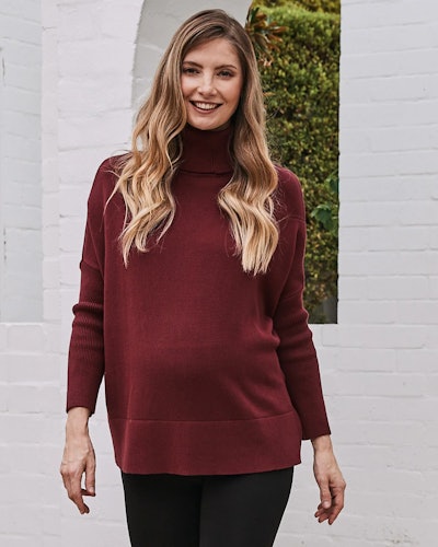 Maternity turtleneck sweater, perfect for fall family photoshoots