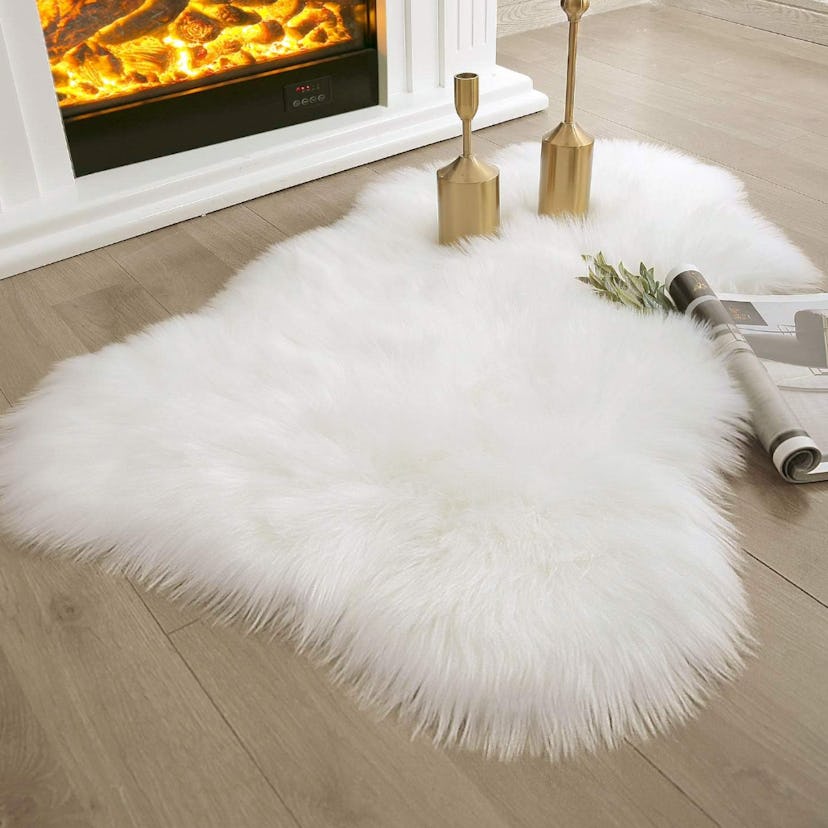 Ashler Faux Fur Rug