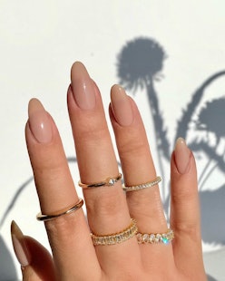 Best nude nails