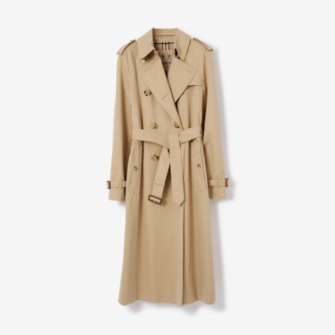 tan trench coat 