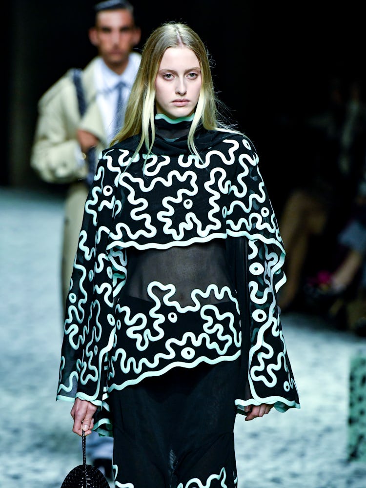 A model walks the runway during the Bottega Veneta Ready to Wear Fall/Winter 2023-2024 fashion show ...