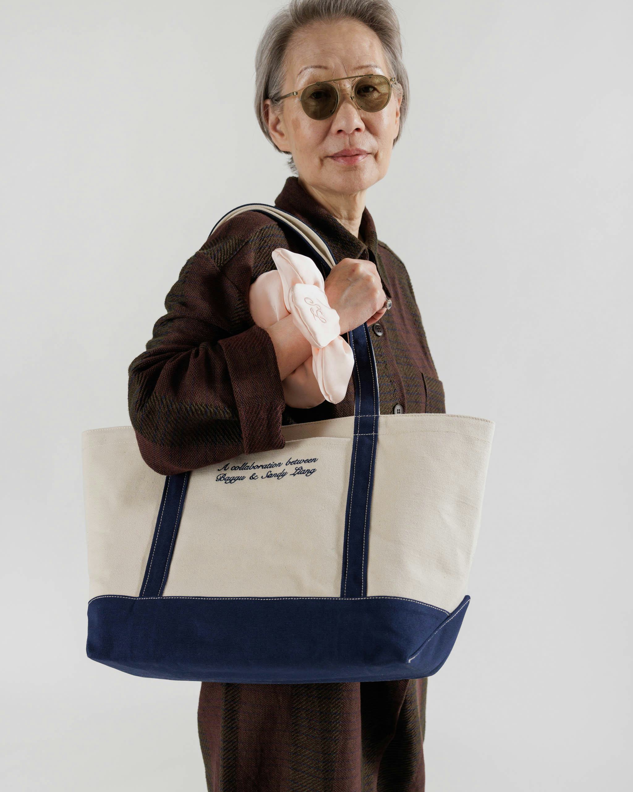 【即納】 The Sandy Liang x Baggu Collaboration Has Entered the Chat バッグ