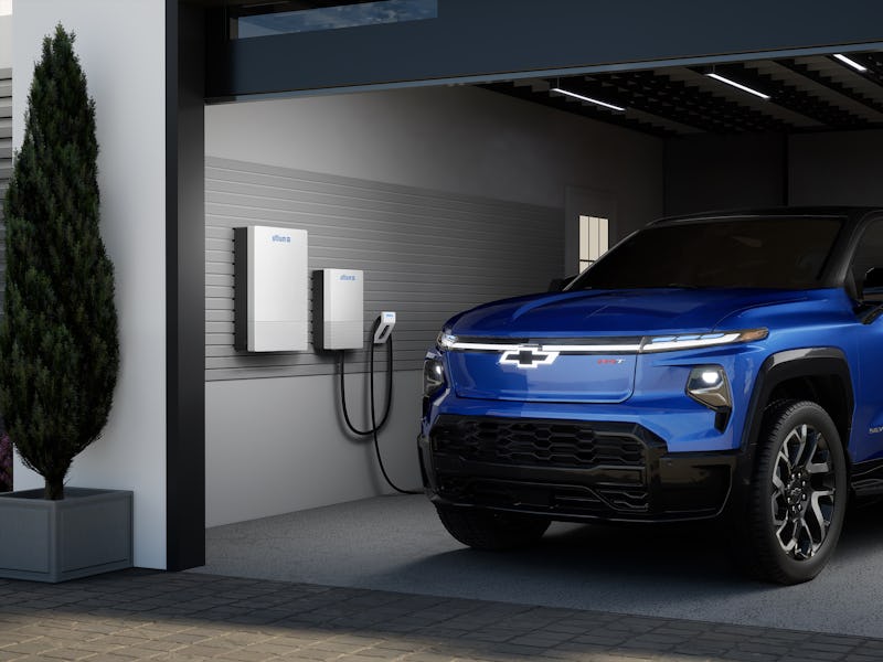 GM Ultium Home powering a Chevrolet Silverado EV