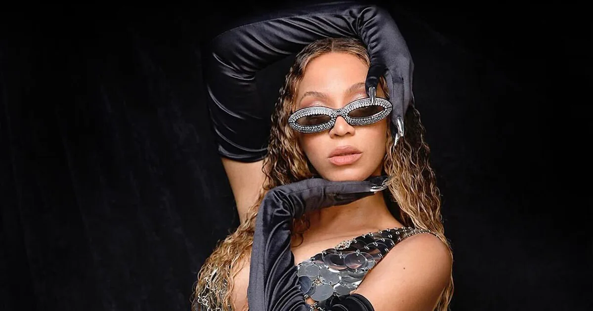 Beyoncé Wore A Mirrored Naked Mini Dress At Her Renaissance Tour