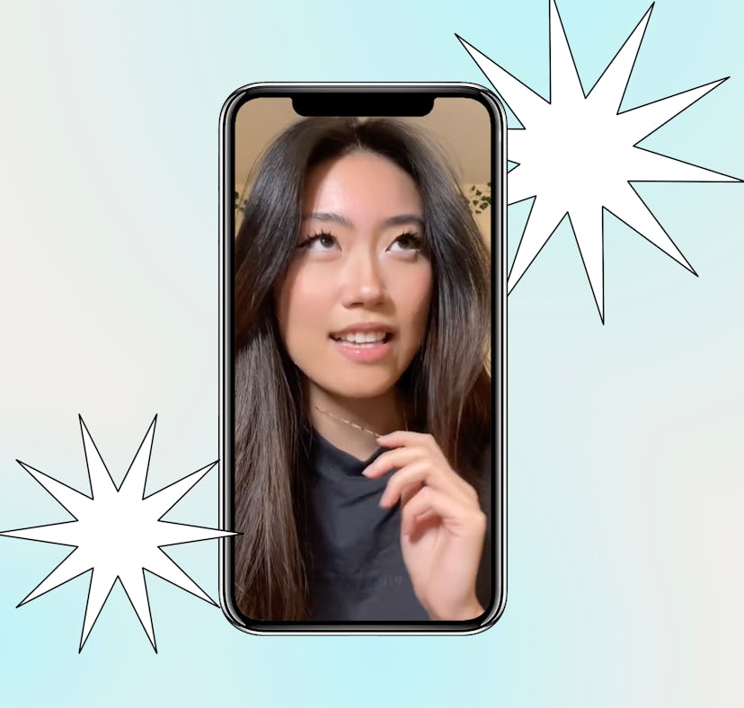 TikTok's necklace flirting technique