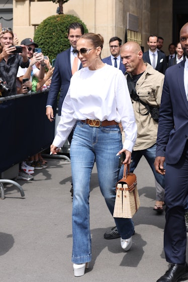 The real diva - Jennifer Lopez used her $100,000 Hermès Himalayan Crocodile  Birkin as a gym bag - Luxurylaunches