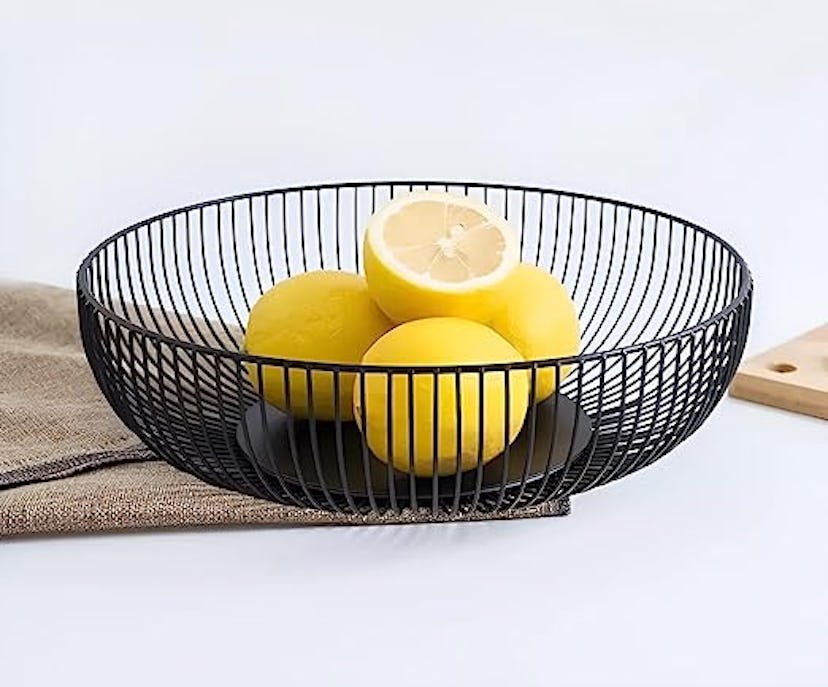 7UYUU Metal Wire Fruit Bowl