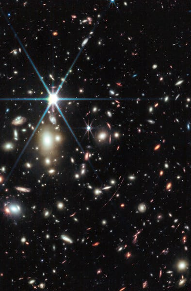 Earendel Image Webb Telescope Reveals an Intriguing Detail About the Most Distant Star ...
