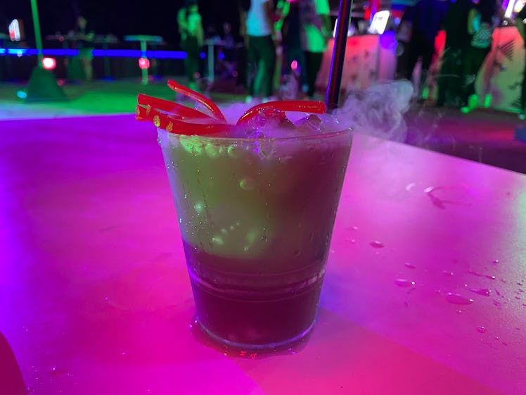 The drinks at Halloween Horror Nights 2023 at Universal Studios Hollywood is better than Orlando. 
