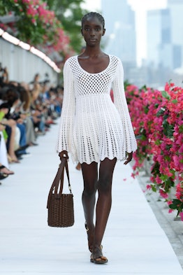 Michael Kors Brings “Barefoot Glamour” to Spring 2024 Show