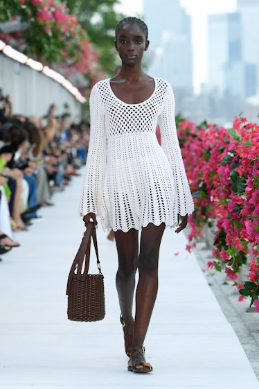 Michael Kors Brings “Barefoot Glamour” to Spring 2024 Show
