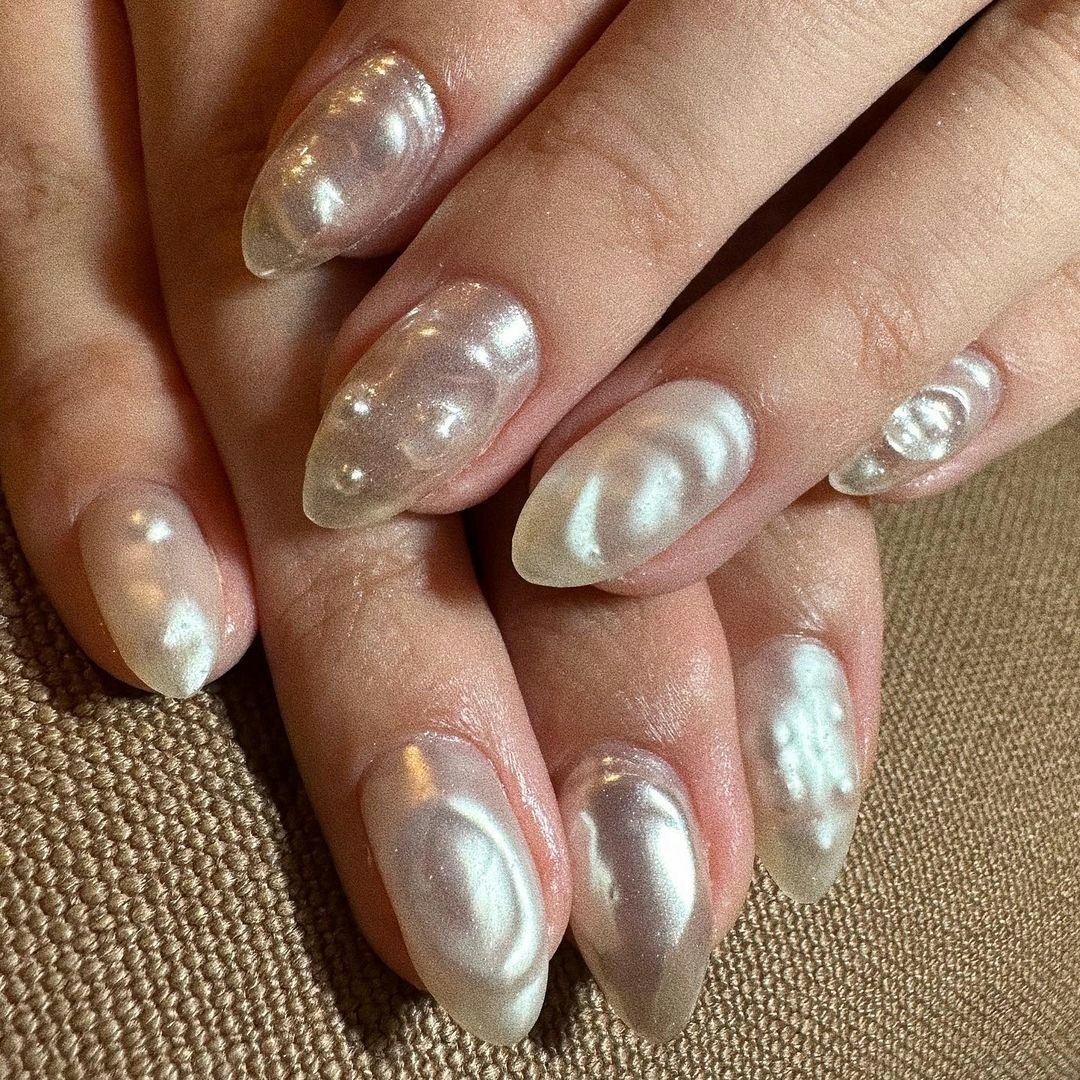 Forget Glazed — Oyster Nails Are The New & Unexpected Trend Taking Over