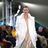 Karen Elson walks the runway at the Burberry show during London Fashion Week September 2023 at on Se...