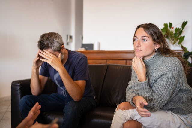 A couple navigates divorce.