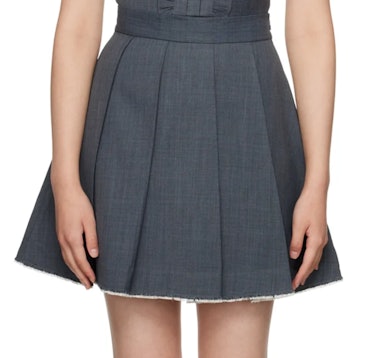 gray pleated miniskirt