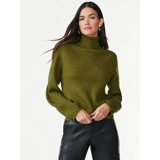 Ribbed Oversized Turtleneck Sweater with Long Sleeves