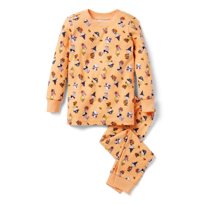Kids halloween pajamas with charlie brown print