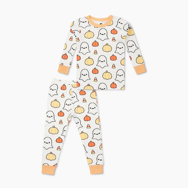 Kids halloween pajamas with ghosts and pumpkins, part of matching family halloween pajamas set from ...
