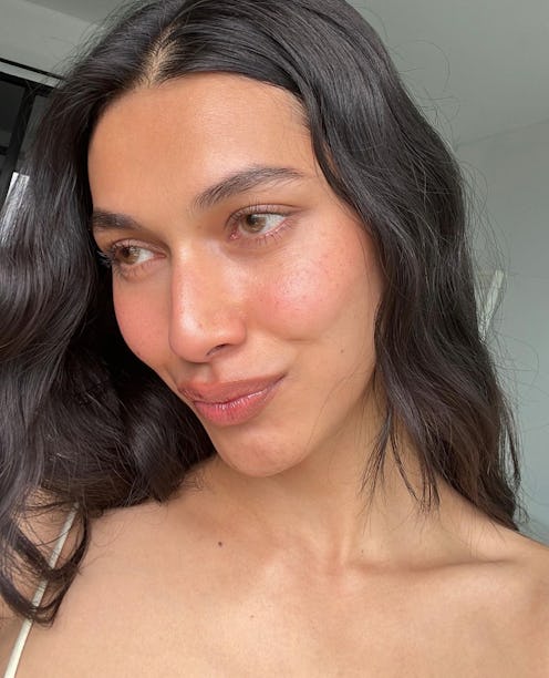 woman with little bare face no makeup makeup